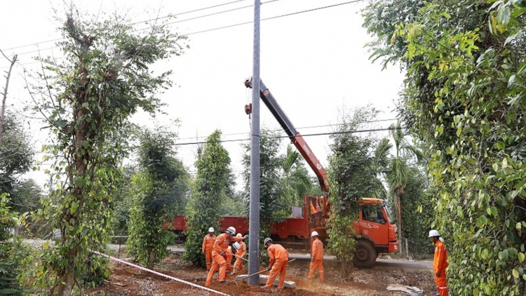 PC Đăk Lăk pơtơ̆p tang găn păng tơjră tŏ ‘mi kial pơrăm   