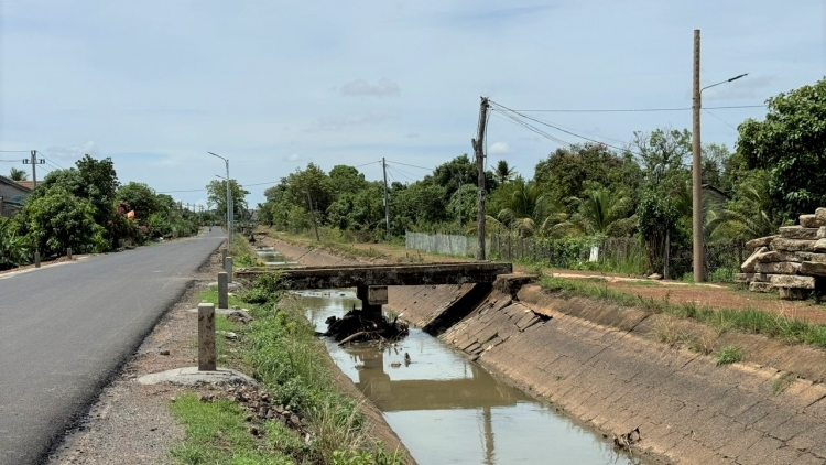 Lối 100 km hno têa hiăng tơ’nhê tơdjâk 8.200ha chiâk deăng kuăn pơlê