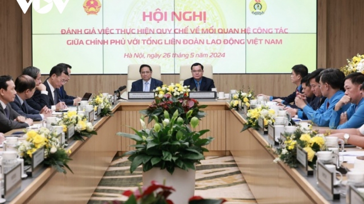 Hneăng hôp tiô Pơkâ ‘na tơrŭm pơla Chinh phuh ƀă Khu xiâm pơkuâ ngăn mơngế pêi cheăng Việt Nam