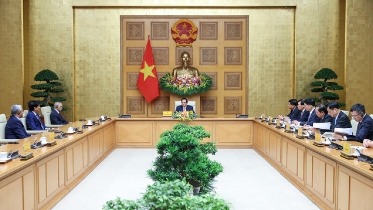 Khua knŭk kna Phạm Minh Chính bi tuôm hŏng pô mdrŏng mơ̆ng Êpul grŭp Infosys ala čar India 