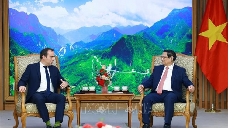 Thủ tướng Phạm Minh Chính vơt Kruanh n’gâng kan tahen dak Cộng hoà Pháp