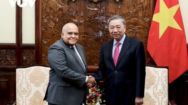 Pôa Tô Lâm, Kăn xiâm hnê ngăn tơnêi têa tơdah Kăn teăng kâ kong têa Cuba a Việt Nam