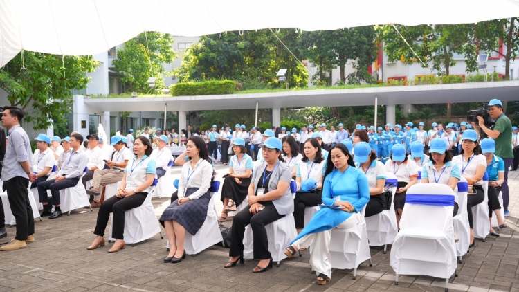 Sồr lơh geh nhơm sàng goh mờ dùl Hà Nội tơlir di Ngai Tiah ơm kis Dunia  