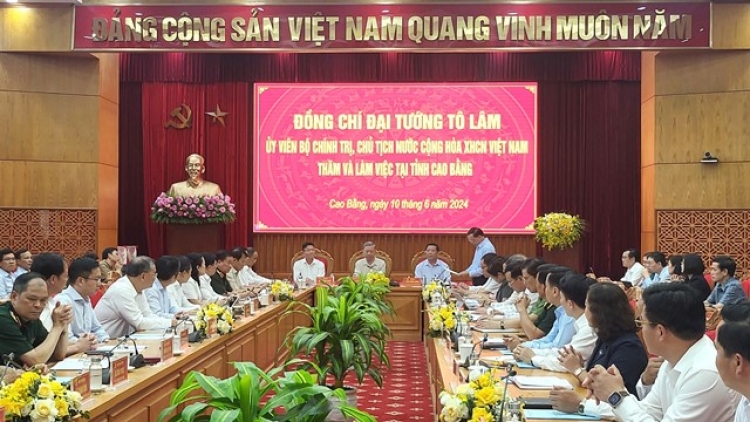 Tơlơi pơhing phrâo hrơi dua, lơ 11-6-2024