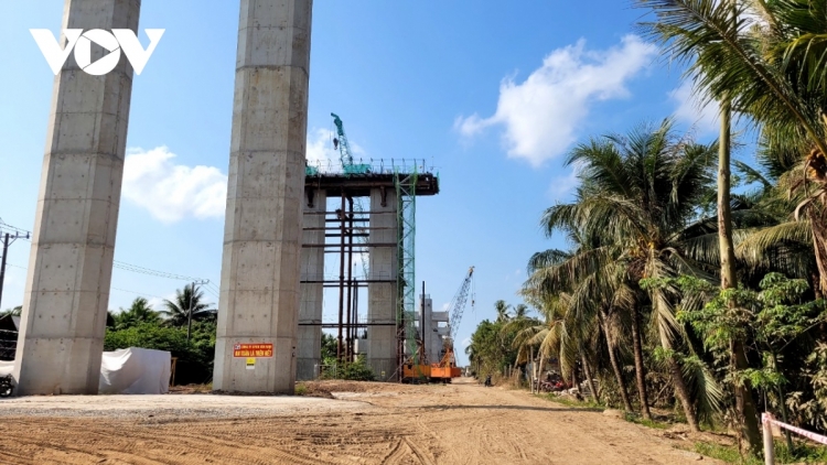 គម្រោងស្ពាន Rạch Miễu 2 ពុះពារភ្លៀងខ្យល់ បង្កើនវឌ្ឍនភាពពេលដោះស្រាយផលប៉ះពាល់រួច។