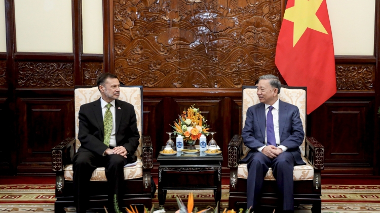 Kơdră teh đak Tô Lâm hlôi sơng Bơngai tang măt ăn teh đak Australia tơ̆ Việt Nam