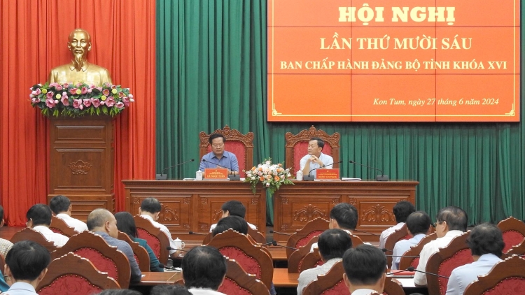  Kon Tum mprăp kơ klei bi kƀĭn prŏng Đảng djăp gưl 