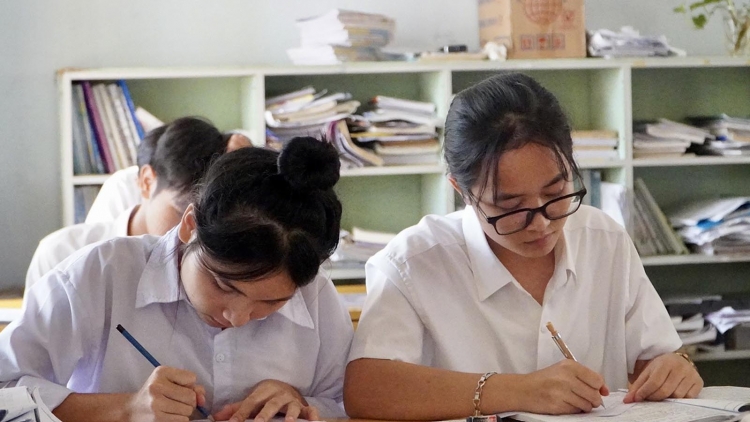 Kon Tum dong kờl kơnòm bơsram kal ke bơsram wơl jơnau bơsram pơrlòng jơh bơsram kấp pe 