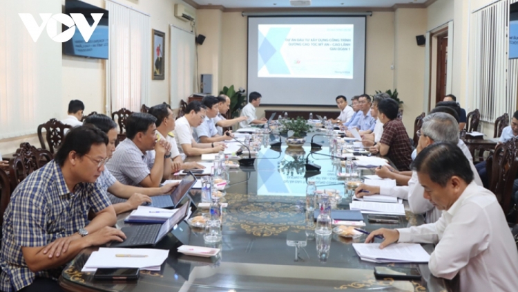 ពត៌មាន ម៉ោង ១៥