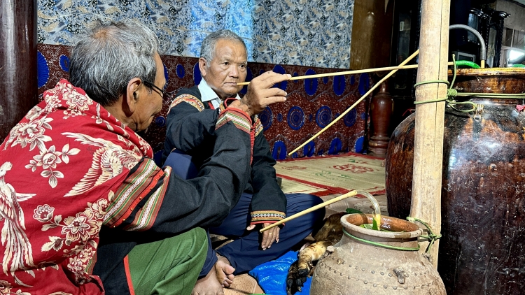 Wĭt ti Čư̆ Mgar (Dak Lak) nao hlăm klei ngă yang akâo klei suaih pral mơ̆ng mnuih Êđê