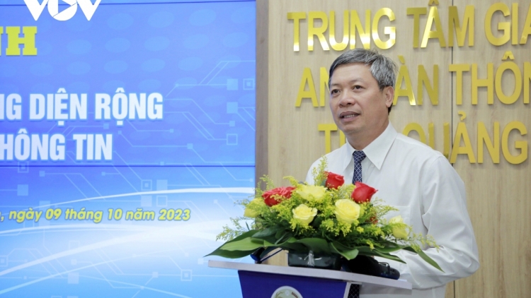 T’COÓH HỒ QUANG BỬU VÊY TA K’ĐƯƠI BHRỢ QUYỀN CHỦ TỊCH UBND TỈNH QUẢNG NAM 