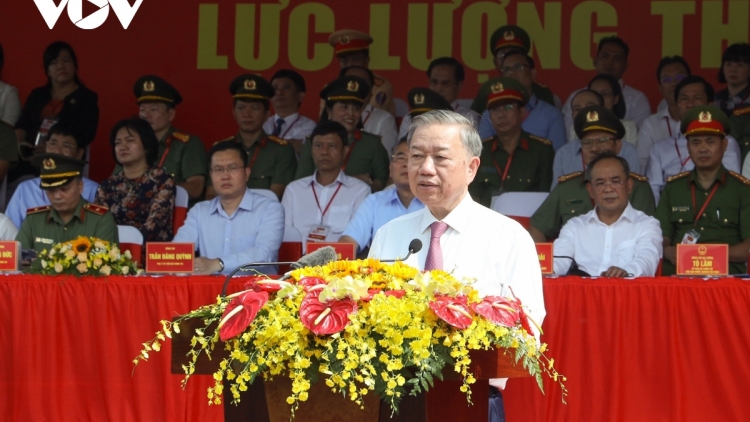 Củ tịc lơgar ồng Tô Lâm tus bal dơ̆ tơlik mat Mpồl tus bal sền gàr lơngăp lơngai, rơndap tăp sèng ƀòn lơgar tàm ƀòn dờng Hồ Chí Minh 