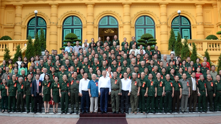 Pôa Tô Lâm, Kăn xiâm hnê ngăn tơdah khu Droh rơtăm mơhnŏng pleăng hnoăng cheăng Việt Nam