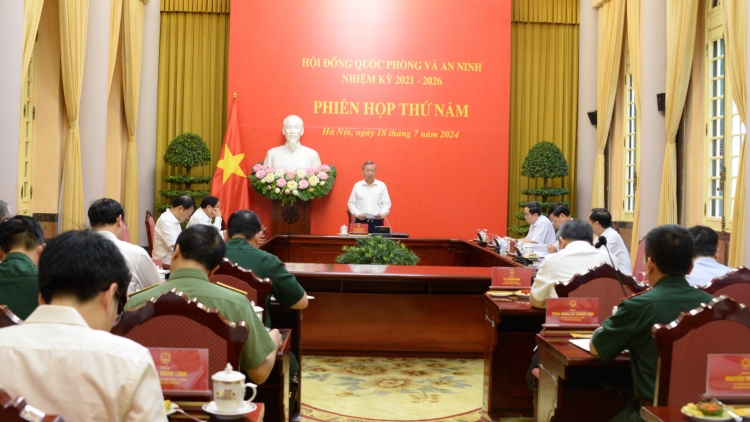 Rôh hôp má 5 Hô̆i đông Lêng ƀă Kring tơniăn