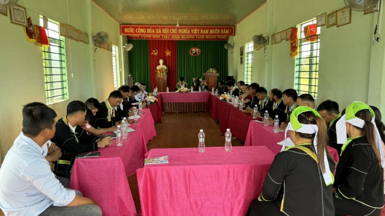 Lơ ƀai: Lang să dôm tơdrong jang ‘lơ̆ng  (Ƀài 1)  Pơm lêh Hảng Pồ akŏm yak kơtang