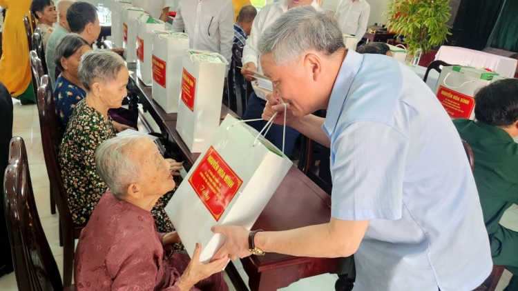 T’COOH NGUYỄN HÒA BÌNH LƯM ĐONG LƯU NIỆM A MẾ NGUYỄN THỊ THỨ, CHER PR’HÊL MA NUYH VÊY C’RƠ G’LÊÊH ĐHỊ QUẢNG NAM