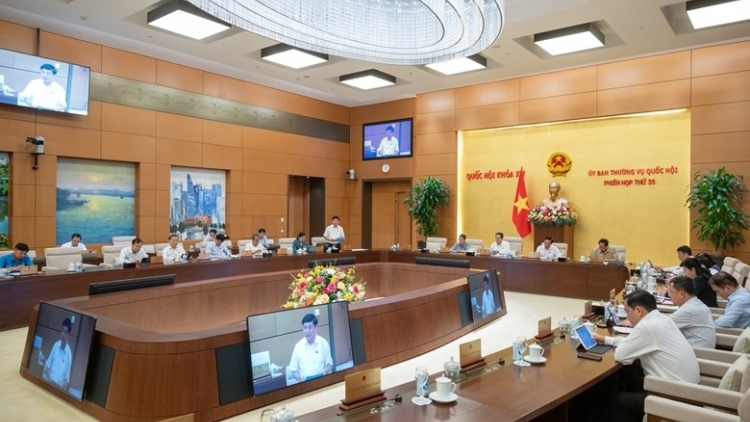 Hneăng hôp má 8, Kuô̆k hô̆i hneăng má 15 tiô tối hdrối pơxiâm po a hâi lơ 21/10