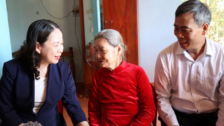 Jâ Võ Thị Ánh Xuân, Kăn xiâm phŏ hnê ngăn tơbâ mâu ngế khên tơnôu ƀă rơpŏng hngêi ai hnoăng tơnêi têa a kong pơlê Quảng Trị   