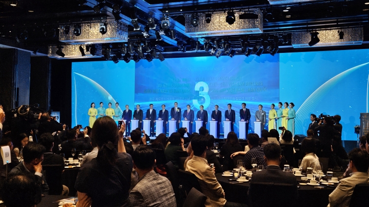 Khua knŭk kna nao hlăm knăm bi hdơr 30 thŭn Vietnam Airlines pŏk êlan phiơr truh ti Dhŭng Korea 