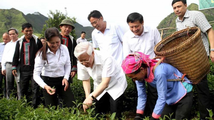 Tổng Ƀí thư ồng Nguyễn Phú Trọng lời wơl bơta pơlai soh uă ngan gơwèt mờ làng bol, cau ling jơh gùt lơgar dê 