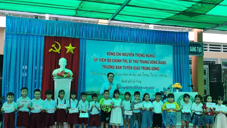 Khua Anôk bruă hâo hưn gưl dlông nao čhưn leh anăn mđup brei ti čar Tiền Giang 