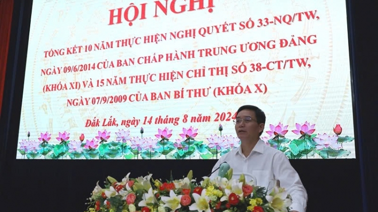 Bruă Đảng čar Dak Lak ksiêm wĭt 10 thŭn hluê ngă Hdră mtrŭn mrô 33 mơ̆ng Anôk kriê dlăng bruă Đảng gưl XI 