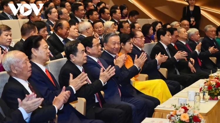 Tơdrong kơtơ̆ng ang năr 30-8-2024