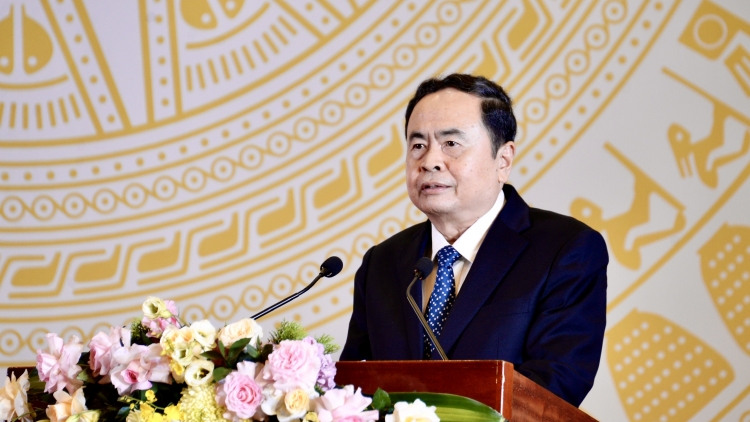 Kruanh Quốc hội Trần Thanh Mẫn râng nar Rnê ryơk ăp nŭih gĭt blau nau kan khoa học ndrel Công nghệ ntoh lư tal 5