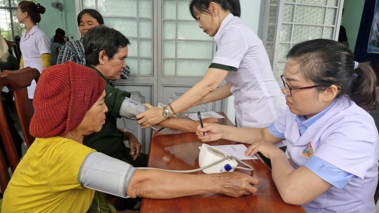 Kheăn kơdeăn 104 ngế krâ pơlê, ngế ki kuăn pơlê loi tơngah a tơkăng kong Gia Lai, Kon Tum