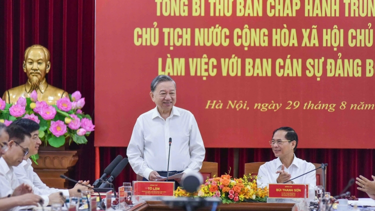 Pôa Tô lâm kăn xiâm pơkuâ hnê ngăn Đảng, kăn xiâm hnê ngăn tơnêi têa pêi cheăng ƀă Khu kăn Đảng bô̆ cheăng ‘na tơpui kâ 