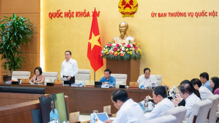 Jơnum min apăn bruă Khua pơ ala mơnuih ƀôn sang dêh čar ta pơphun mông jơnum tui akô̆ bruă tơlơi phiăn blan 8 