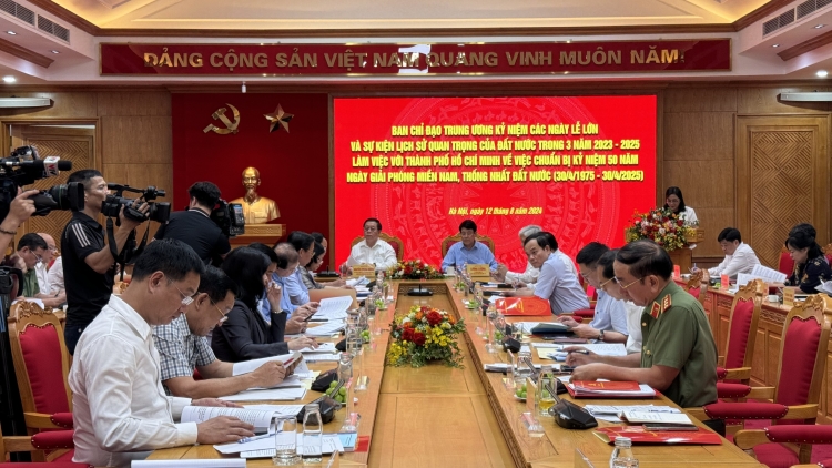   Ksiêm dlăng bruă mprăp kơ klei bi hdơr 50 thŭn Hruê mtlaih êngiê kwar Dhŭng, hluh lir ala čar