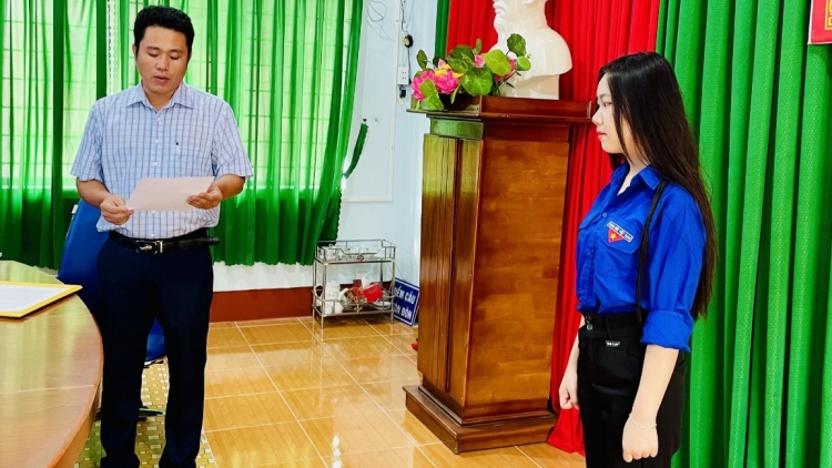 Pơhrua mơnuih mut ping gah amăng sang hră