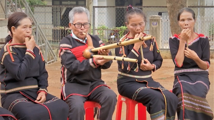 Xin gọi tên Ya Ly