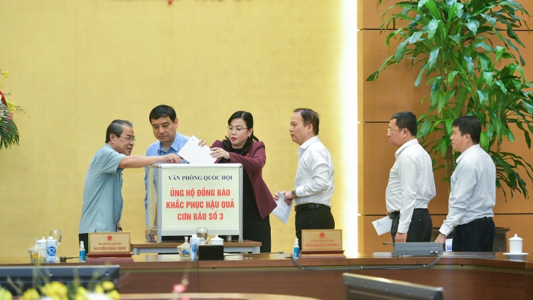 Ủy ban Thường vụ Quốc hội kơl an ƀon lan ndâk nsơm nău tât tă bah phŭt sial mbrô 3.