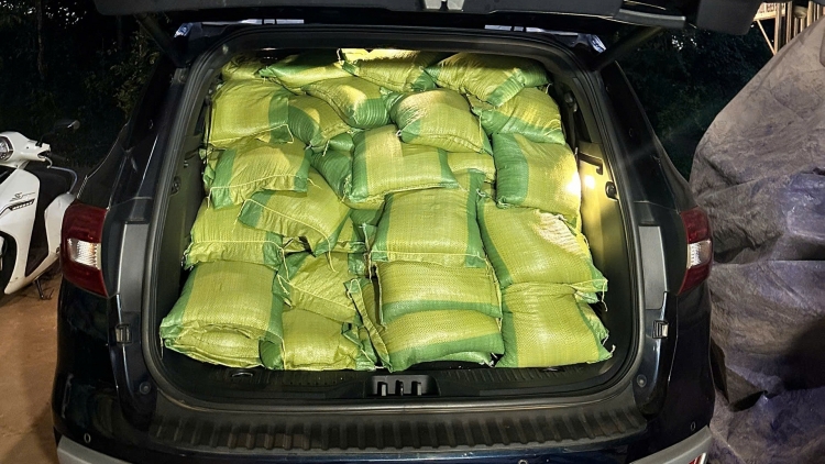 Ŭnh hnam hơdruh guăng ‘lơ̆ng H’Hen Niê pơtruh phe tơgŭm ăn kon pơlei tơring ‘mi kial đak dơbông pơrăm