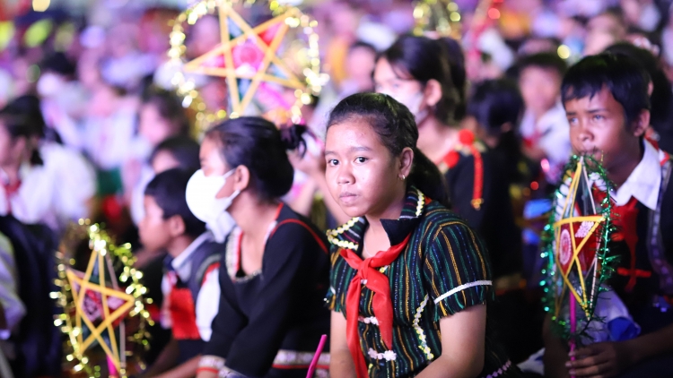 Mđing kơ mnuih ƀuôn sang krĭng sang hră ti Lăn Dap Kngư mtô klei thâo bi khăp kơ hđeh sang hră