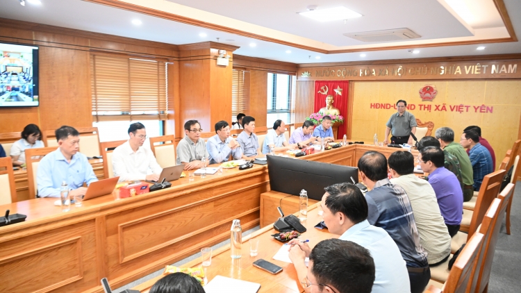 Khua knŭk kna Phạm Minh Chính gĭt gai bruă mdrơ̆ng hŏng êa lip ti nah Dưr 