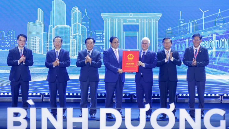 Khua knŭk kna Phạm Minh Chính nao ti Klei bi kƀĭn hưn mthâo hdră čuăl mkă lehanăn mtrŭt mđĭ hdră duh bi liê čar Bình Dương  