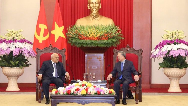 Khua gĭt gai Tô Lâm drông Pô bi ala Cuba ti Việt Nam