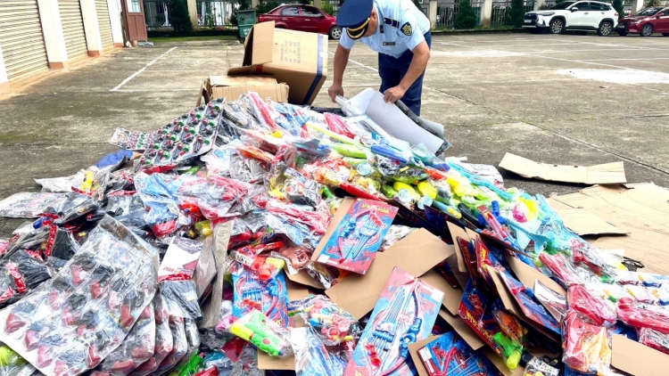 Dak Lak mđĭ hdră ksiêm dlăng klei doh êƀăt mnơ̆ng dhơ̆ng wưng Têt Trung thu