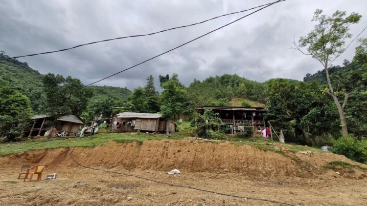 ẶT K’RANG K’PÂN HR’CẤH HA VOÓH DA DING BÊL HÂN NOO BOO