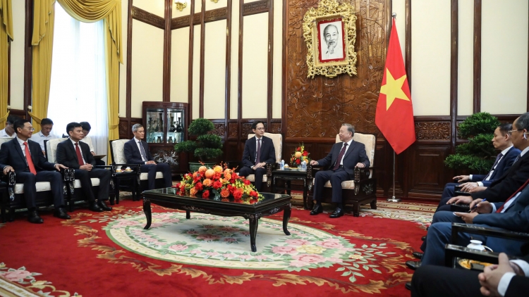 Tổng Ƀí thư, Củ tịc lơgar ồng Tô Lâm jàu jơnau lơh nền pồ Kwang ătbồ Anih lơh broă ala măt lơgar Việt Nam tàm Liên hợp quôk mờ ală lơgar 