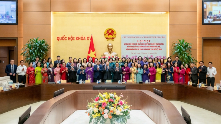 Khua Anôk bruă kƀĭn ala bi tuôm hŏng phung mniê bi ala Anôk bruă kƀĭn ala  