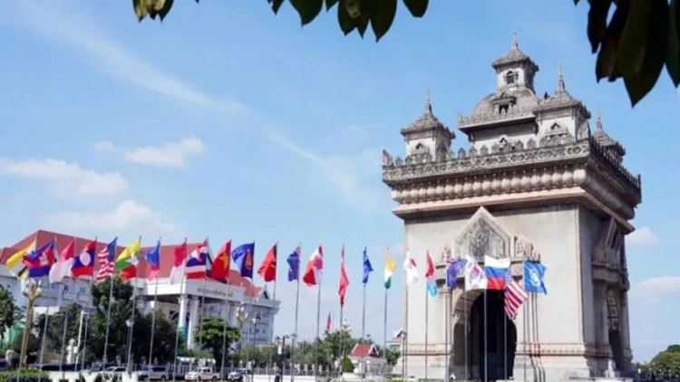 Khua dêh čar nao Jơnum khua mua kual ASEAN tal 44,45 ƀơi Lao