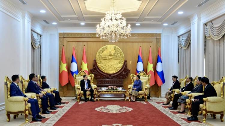 Kơdră chĕp pơgơ̆r Kuô̆k hô̆i Trần Thanh Mẫn tơƀơ̆p Kơ iĕng Kơdră chĕp pơgơ̆r Teh đak Lào