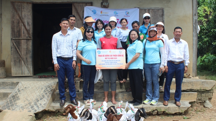 Pơjao bơbe yŏng tơgŭm ăn drŏ kăn bơngai kon kông pơmat tat tơ̆ Đắk Lắk