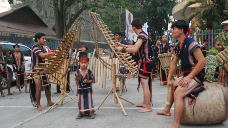 Tơpem hlơi anai