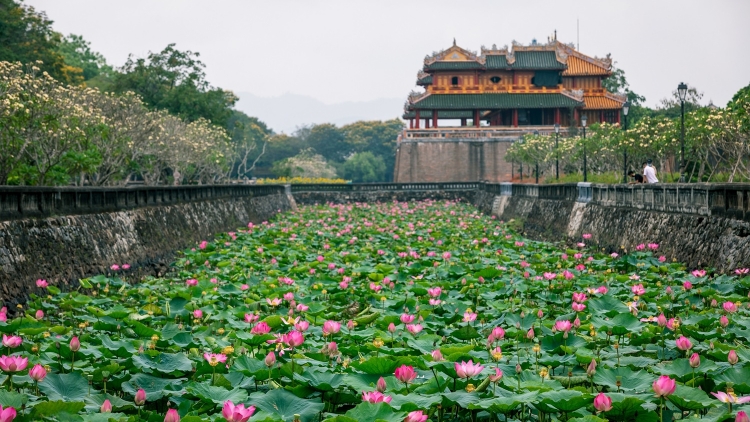 CA HUẾ VÀ DÂN CA TRỊ THIÊN