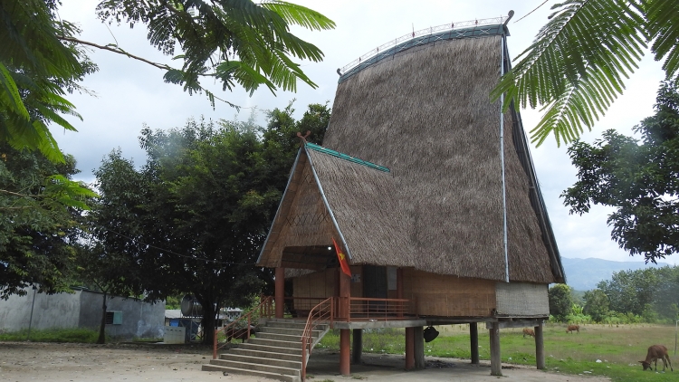 Kon Tum nchrăp ueh nau kan ân đại hội tâm nkuăl